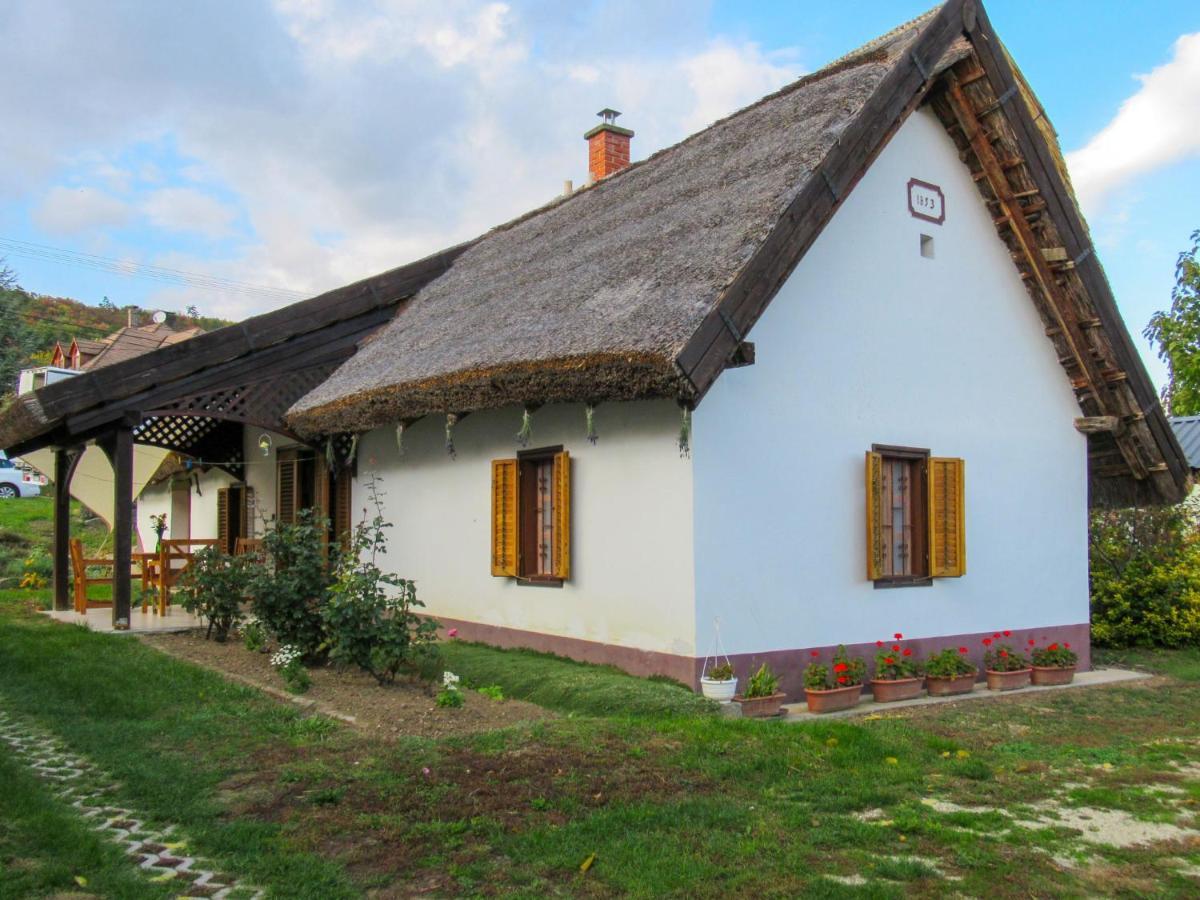 Holiday Home Szijarto - Bgk111 By Interhome Балатондьёрёк Экстерьер фото